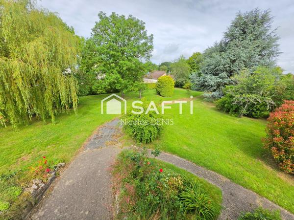 Rare! Maison sur vaste terrain divisible