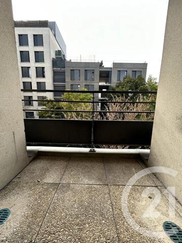 Appartement F4 à vendre  4 pièces - 80 m 2   LA PLAINE ST DENIS  - 93