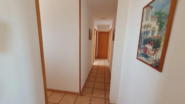 Villa T4 avec garage et piscine !