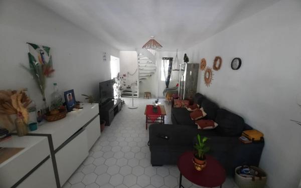 Maison à vendre    4 pièces •  Saint-Louis