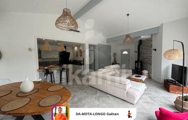 Magnifique maison de 145m2 avec grande piscine et dépendance sur un terrain arboré de 2740m2 proche du centre-