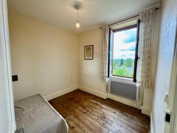 Maison avec charme, potentiel-esprit cocooning