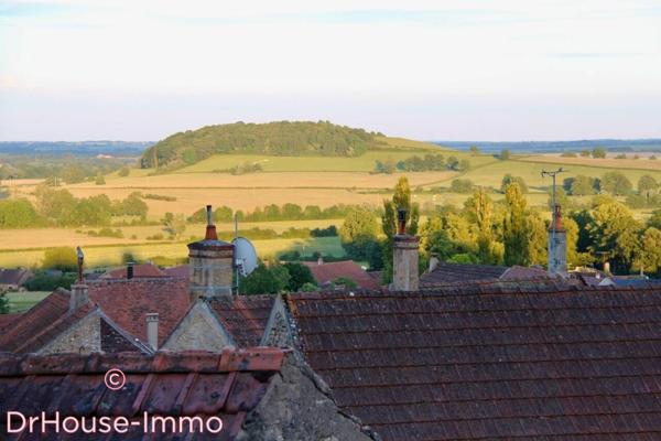 Maison à vendre 5 pièces de 133 m²
