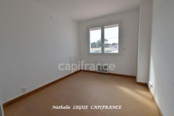 FROMENTINE ( 85 ) Vendée centre bourg , plage , MER , proche NOIRMOUTIER Appartement à vendre séjour , 1 chambre , salle d'eau / WC , parking