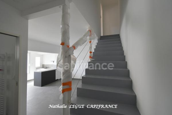 FROMENTINE ( 85 ) Vendée centre bourg , plage , MER , proche NOIRMOUTIER Appartement à vendre séjour , 1 chambre , salle d'eau / WC , parking