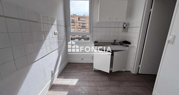 Location Appartement 3 pièces 60.8 m² - Mantes-la-jolie 78200