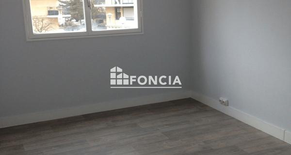 Location Appartement 3 pièces 60.8 m² - Mantes-la-jolie 78200