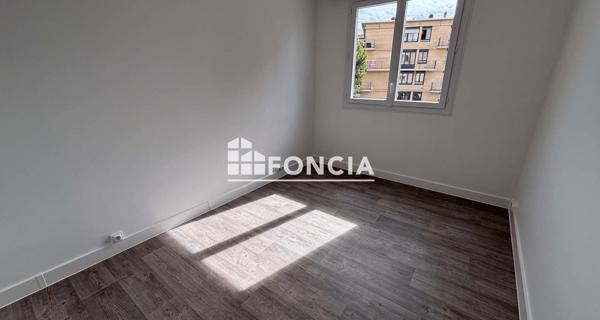 Location Appartement 3 pièces 60.8 m² - Mantes-la-jolie 78200