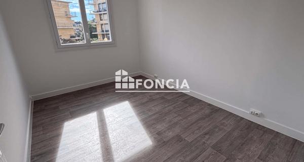 Location Appartement 3 pièces 60.8 m² - Mantes-la-jolie 78200