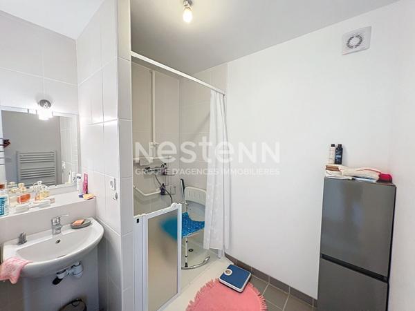 Maison à rénover à vendre dans le centre de SURZUR !