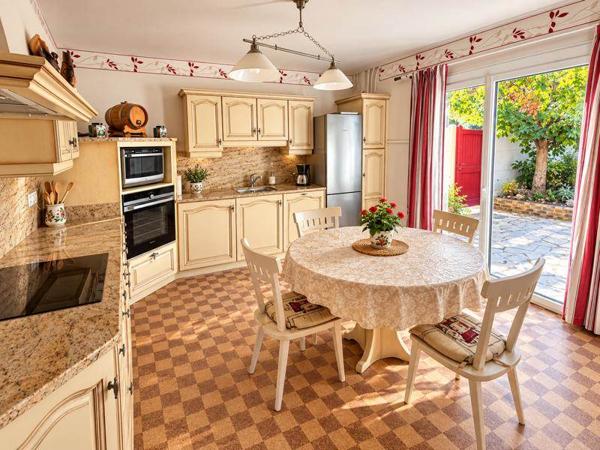 Maison à vendre 319 396 € Amboise 6 p 155 m² DPE D