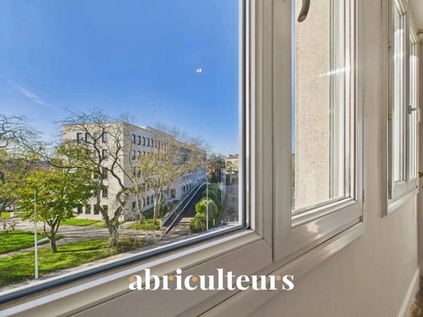 APPARTEMENT LUMINEUX CENTRE VILLE SAINT NAZAIRE PROCHE MER