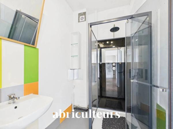 APPARTEMENT LUMINEUX CENTRE VILLE SAINT NAZAIRE PROCHE MER