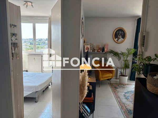 Location Appartement 2 pièces 32.4 m² - 6 RUE ALFRED DE MUSSET Clermont Ferrand 63000