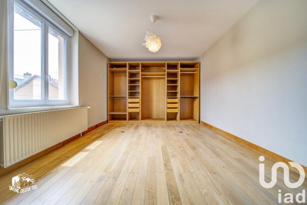 Maison 4 pièces de 74 m² à Serémange-Erzange (57290)