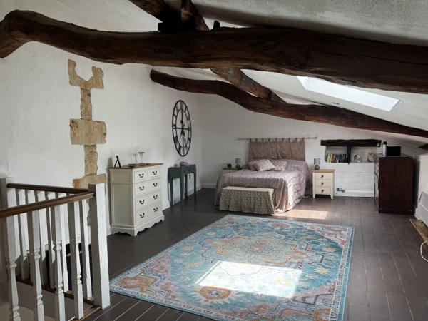 Maison de caractère de 3/4 chambres avec vue sur la campagne et potentiel de revenus