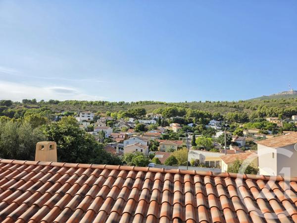 Appartement T3 à vendre  3 pièces - 50 m 2   MARSEILLE  - 13013