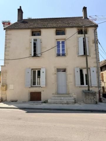 PLOMBIERES LES DIJON PLATEAU VIABILISE DE 41 M2