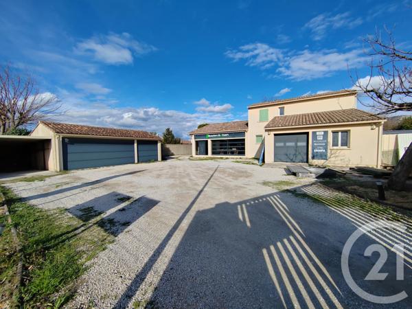 Maison à vendre  6 pièces - 95,49 m2 CHEVAL BLANC - 84