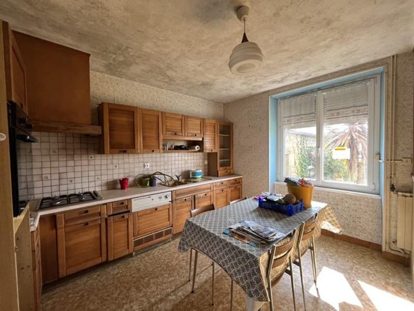 Maison à vendre |  Plonévez-Porzay |  9 pièces | 157 m²