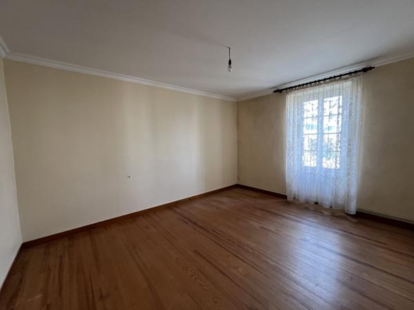 Maison à vendre |  Plonévez-Porzay |  9 pièces | 157 m²