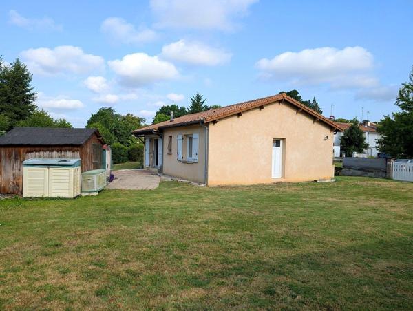 Maison de plain-pied au centre de Latresne