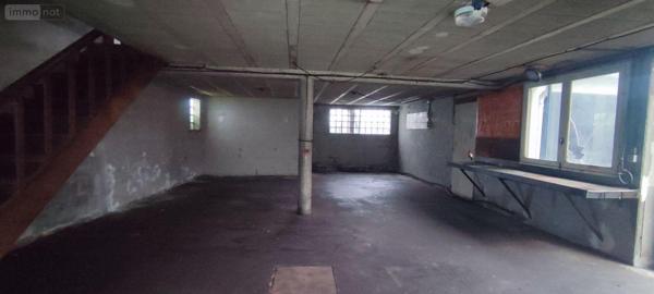 Maison à vendre à Bains-sur-Oust en Ille-et-Vilaine (35600), ref : 143/246M BOURG