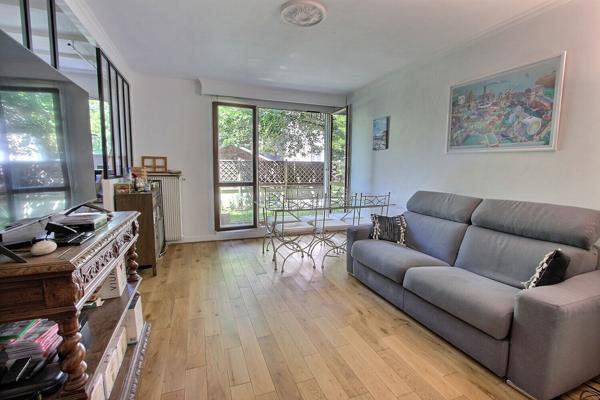 Appartement Asnières Sur Seine 2 pièce(s) 53.46 m2 avec jardin de 90m²