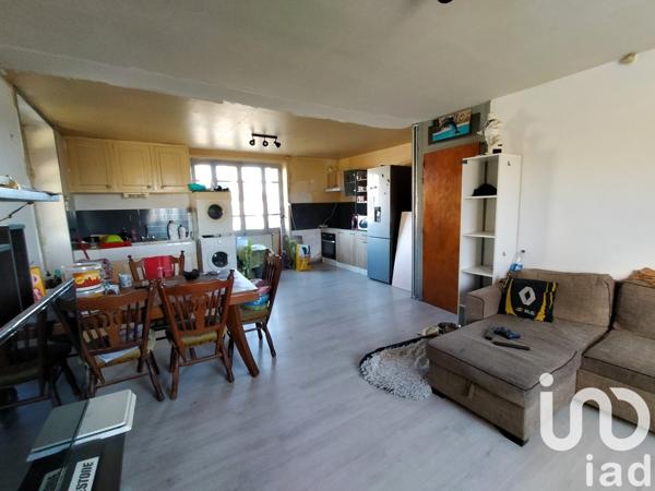 Maison de village 6 pièces de 69 m² à Cressensac (46600)