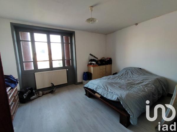 Maison de village 6 pièces de 69 m² à Cressensac (46600)