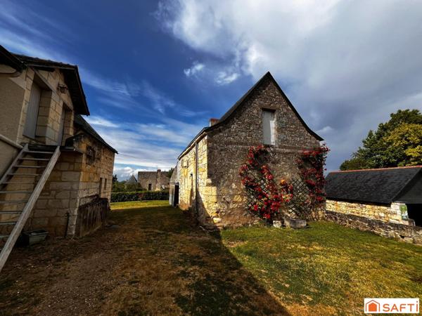ANCIEN CORPS DE FERME 153 m2 A RENOVER LE THOUREIL