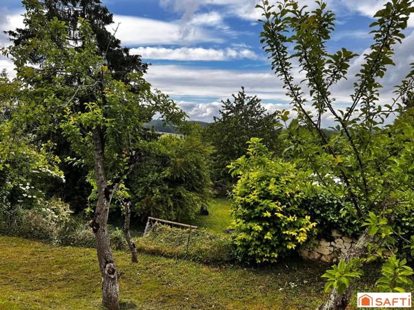 ANCIEN CORPS DE FERME 153 m2 A RENOVER LE THOUREIL