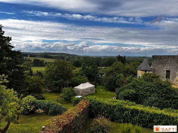 ANCIEN CORPS DE FERME 153 m2 A RENOVER LE THOUREIL