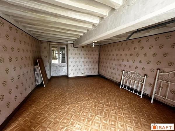 ANCIEN CORPS DE FERME 153 m2 A RENOVER LE THOUREIL