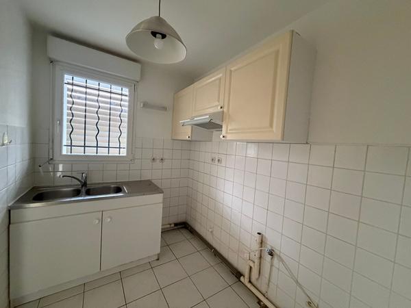 APPARTEMENT T2 - ASCENSEUR - CENTRE VILLE - CLIMATISATION - RESIDENCE SECURISEE - PARKING - BALCON