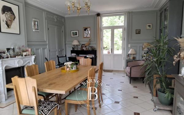 Courville-sur-Eure, Maison 6 Chambres -  370 m² à vendre