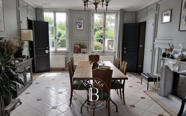 Courville-sur-Eure, Maison 6 Chambres -  370 m² à vendre