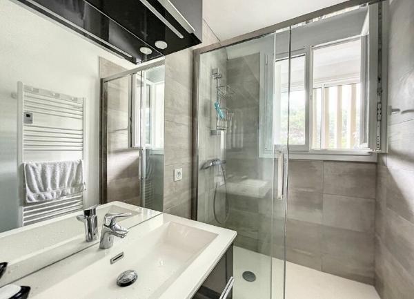 Appartement à vendre    4 pièces • 83,88 m2 Anglet