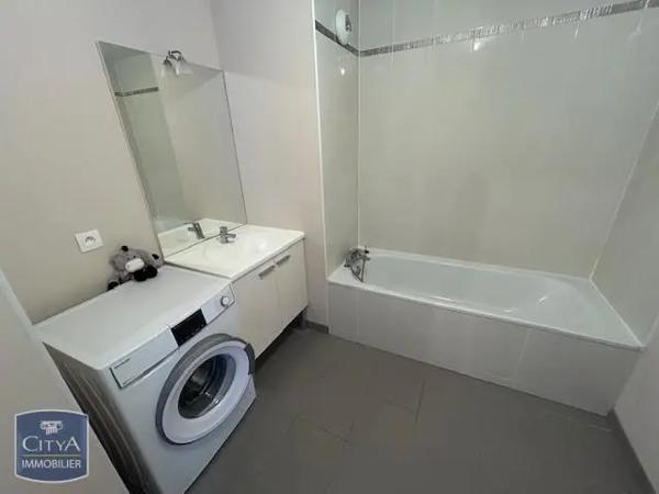 Appartement à louer 3 pièces 60m²