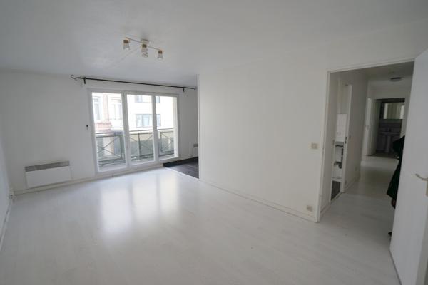 LILLE - APPARTEMENT - T3