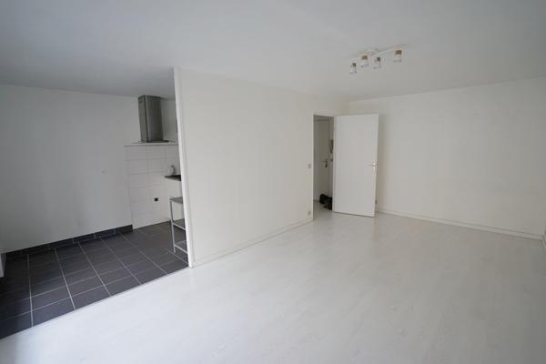 LILLE - APPARTEMENT - T3