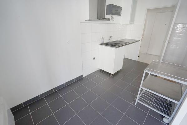 LILLE - APPARTEMENT - T3