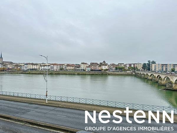 A vendre : Bel Appartement avec cachet - vue Saône - hyper centre Mâcon 71000