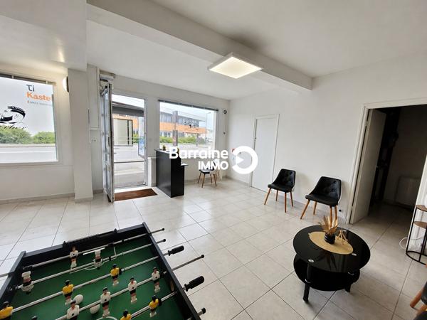 Location entrepôt à Saint-Pol-de-Léon 40m²