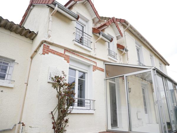 MAISON de 1930 3 chambres à St JULIEN