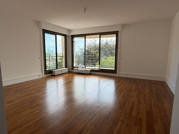 Location Appartement 3 pièces 102.31 m² - Saint-cloud 92210