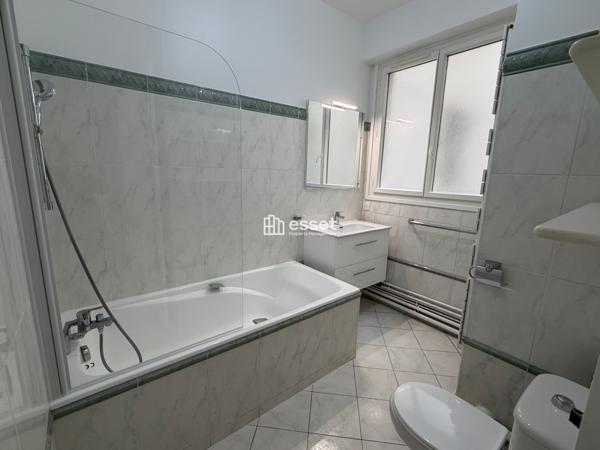Location Appartement 3 pièces 102.31 m² - Saint-cloud 92210