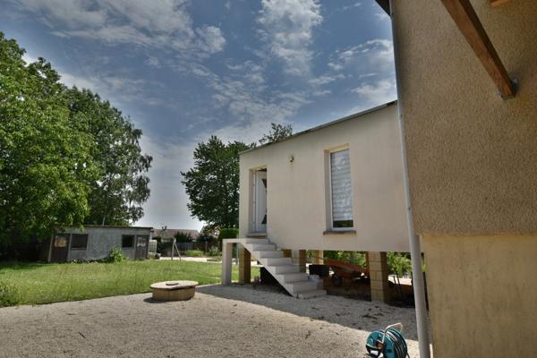 Maison à vendre 4 pièces BEVILLE LE COMTE (28)