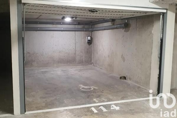 Parking à vendre 16 m² Paris 19
