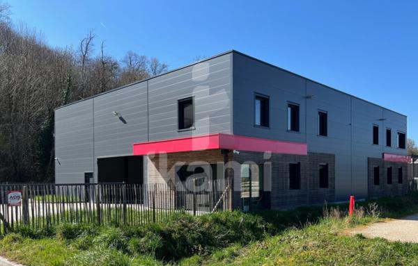 LOCAL D'ACTIVITE / ENTREPOT